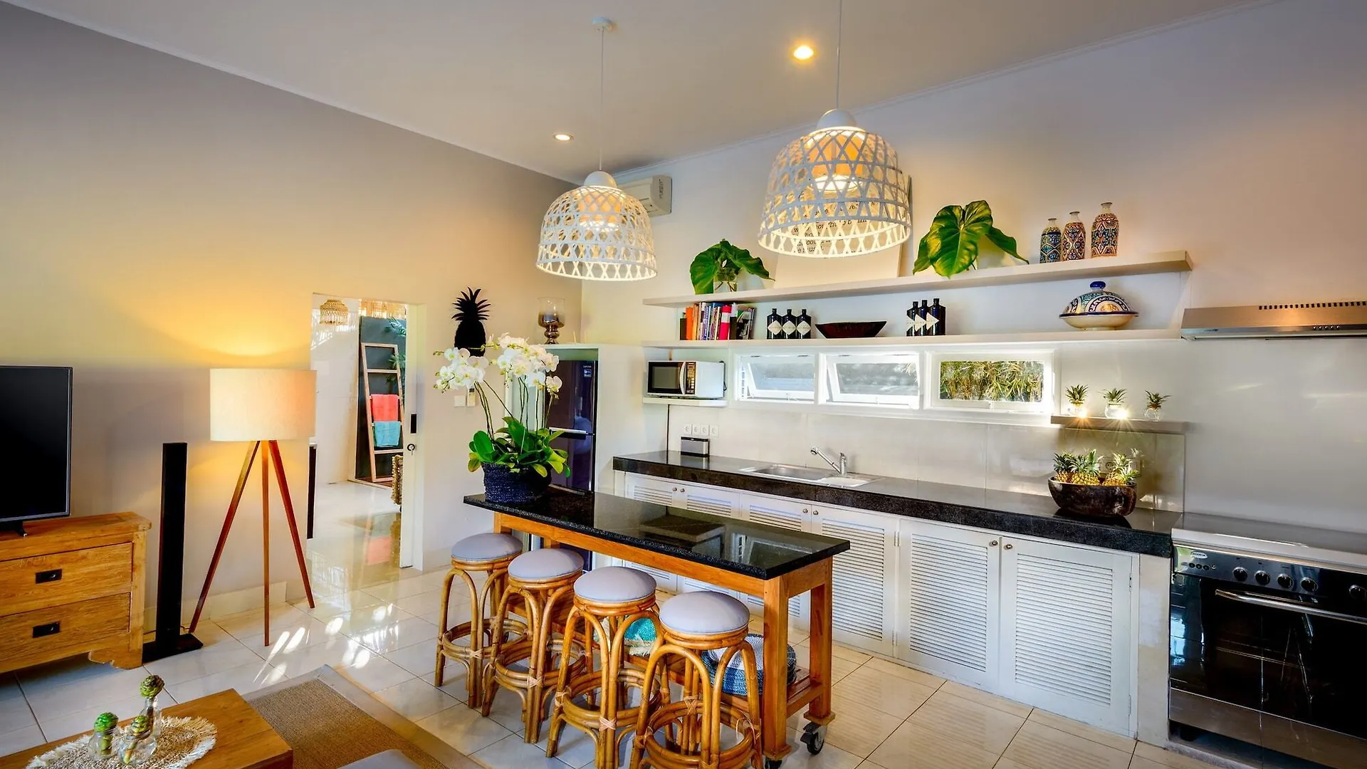 Villa Bloom Seminyak Indonesien